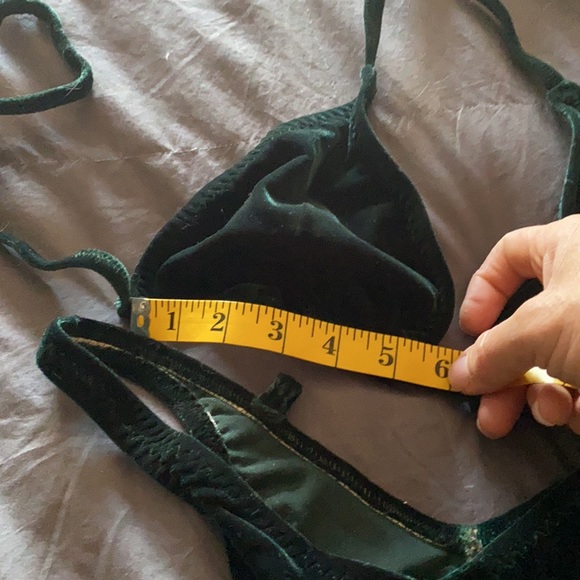 Competition Suit - Picture 6 of 9